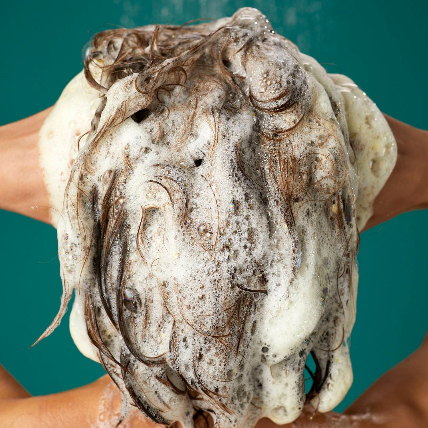 Best Lush Shampoo for Extremely Oily Hair (Oil Control Guide)