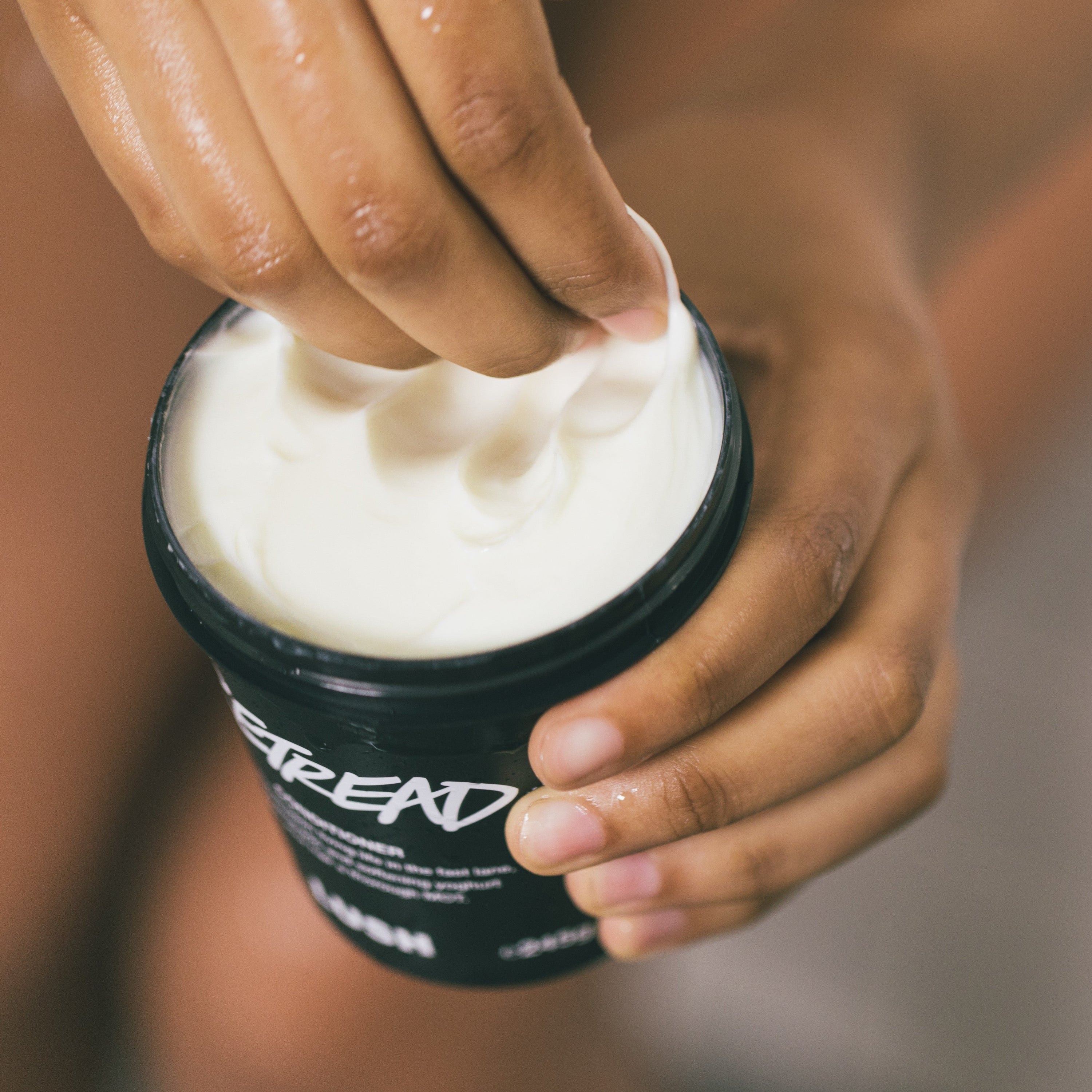 Damaged Hair’s Comeback Story: Why Retread Hair Conditioner Is Your Hair’s Rescue Pit Stop