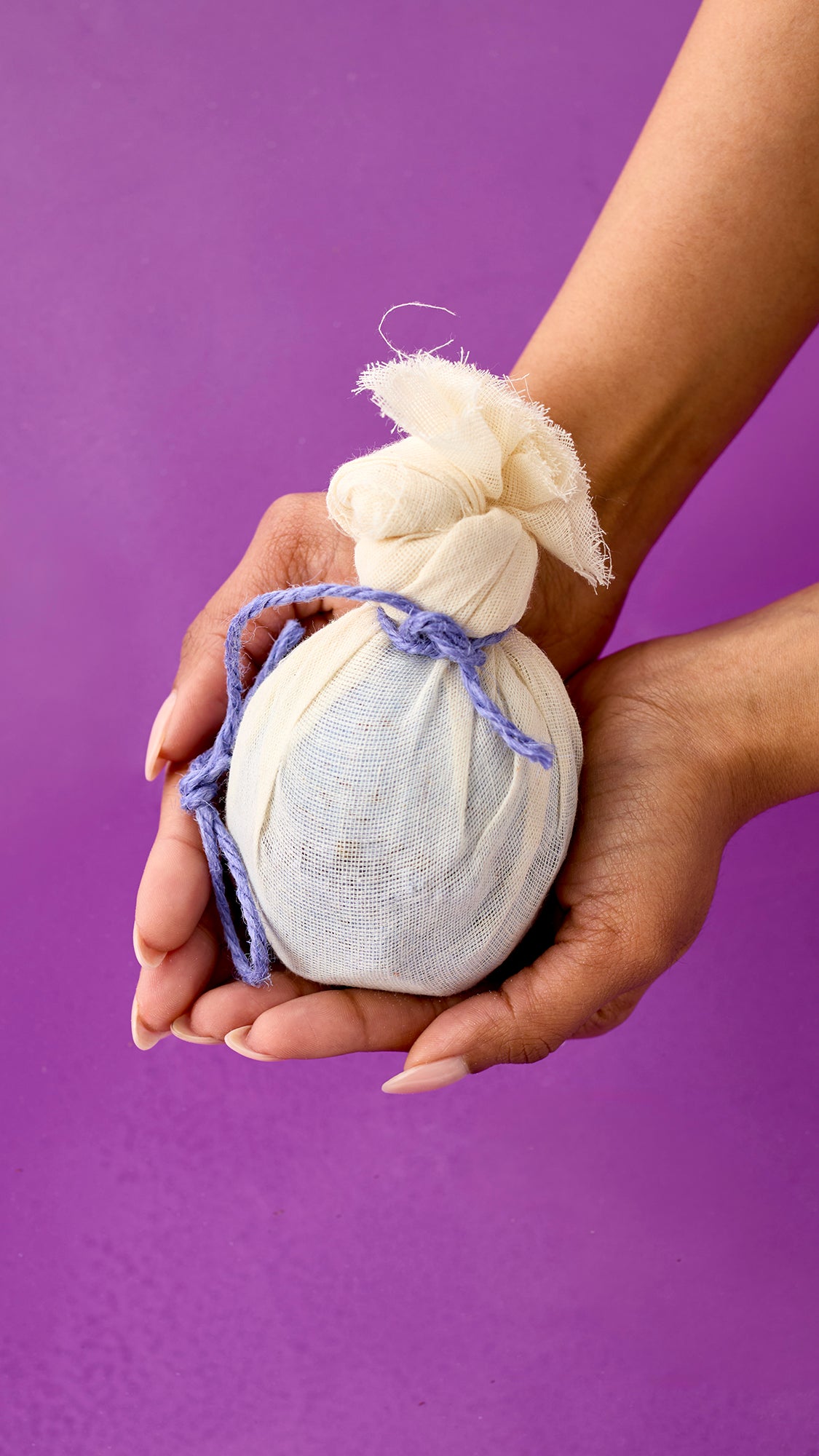 Deep Sleep Muslin-Bath Bomb